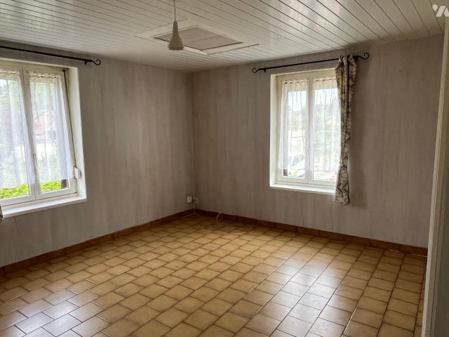 Maison en vente à Esquéhéries, Hauts de France, 60000€