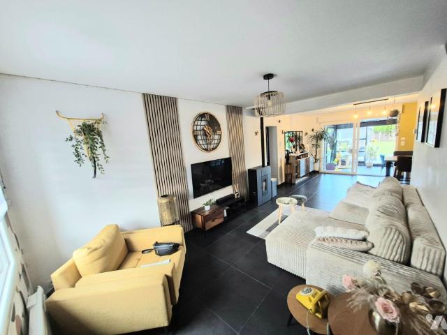 Maison en vente à Estaires, Hauts de France, 280000€