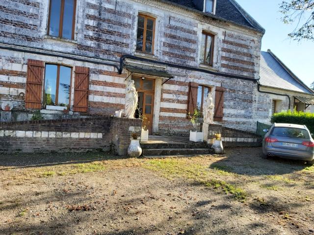Maison en vente à Ergnies, Hauts de France, 650000€
