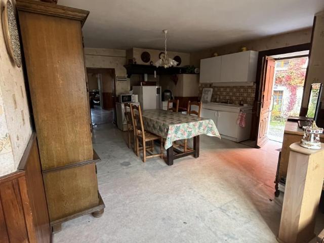 Maison en vente à Étrepigney, Bourgogne Franche Comté, 120000€