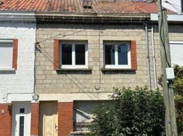 Maison en vente à Faches Thumesnil, Hauts de France, 74000€