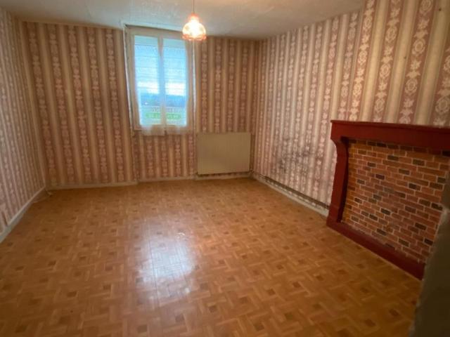 Maison en vente à Ferté Bernard, Pays de la Loire, 61000€