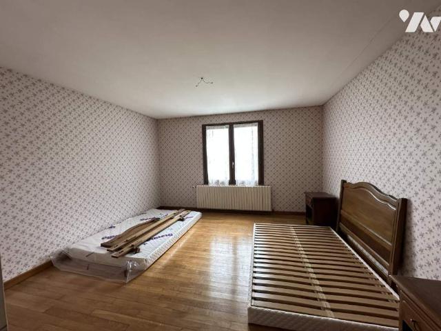 Maison en vente à Fère Champenoise, Grand Est, 180000€