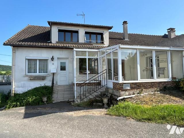 Maison en vente à Festigny, Grand Est, 241800€