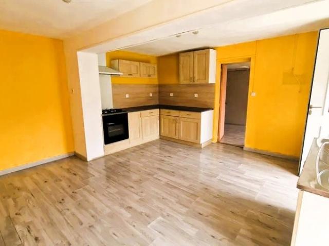 Maison en vente à Feuquières, Hauts de France, 98800€