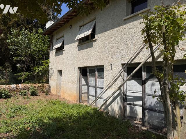 Maison en vente à Figeac, Occitanie, 75000€