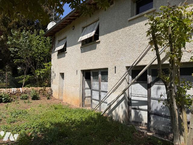 Maison en vente à Figeac, Occitanie, 79500€