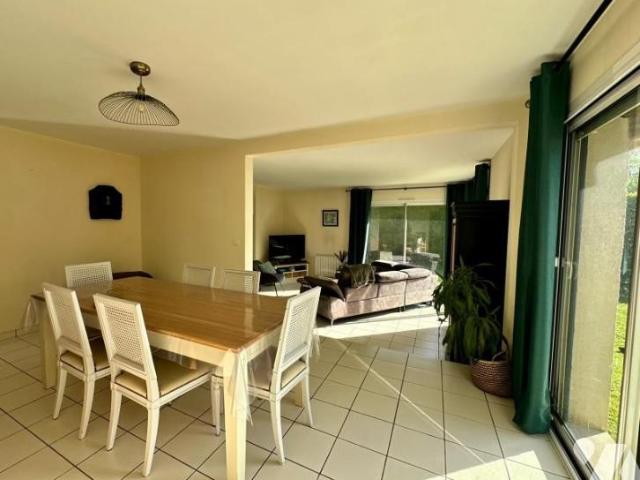 Maison en vente à Fontenay le Marmion, Normandie, 383515€