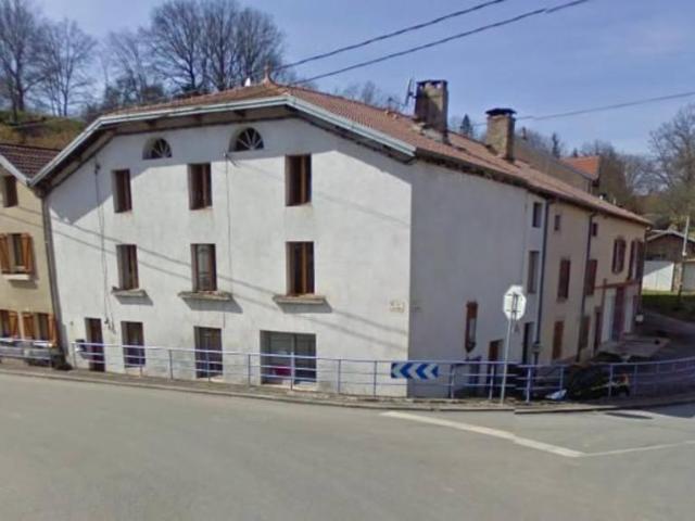 Maison en vente à Fontenoy le Château, Grand Est, 84800€