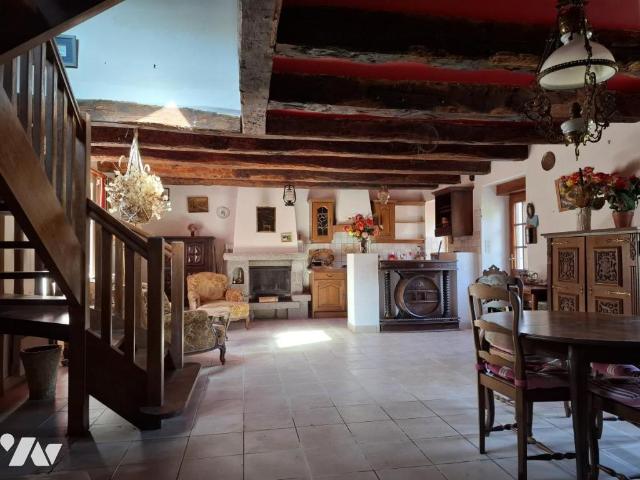 Maison en vente à Forges de Lanouée, Bretagne, 143000€