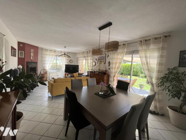 Maison en vente à Fouesnant, Bretagne, 530000€