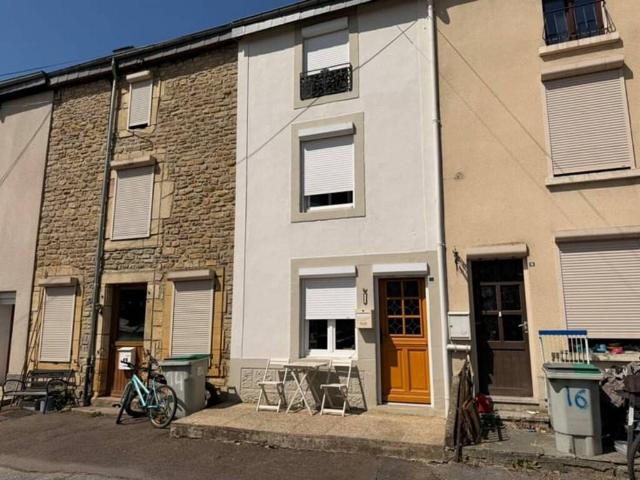 Maison en Vente à Florenville