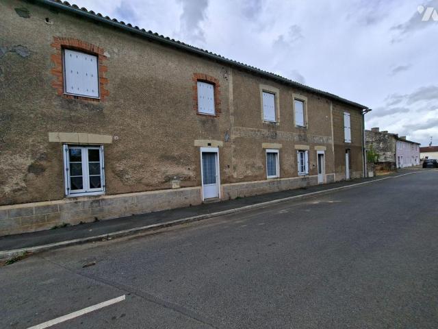 Maison en vente à Genneton, Nouvelle Aquitaine, 90000€