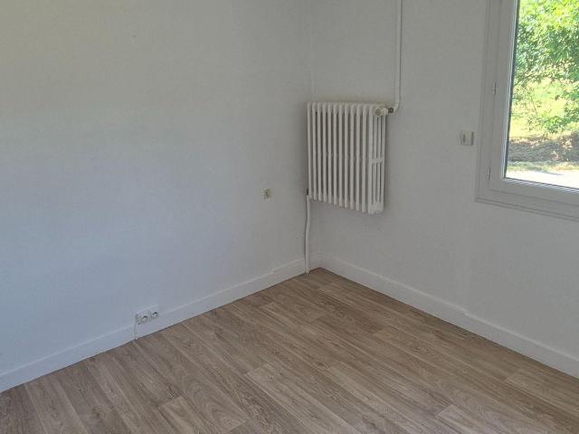 Maison en vente à Gorron, Pays de la Loire, 53000€