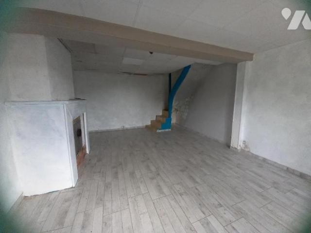 Maison en vente à Grand Rozoy, Hauts de France, 84920€