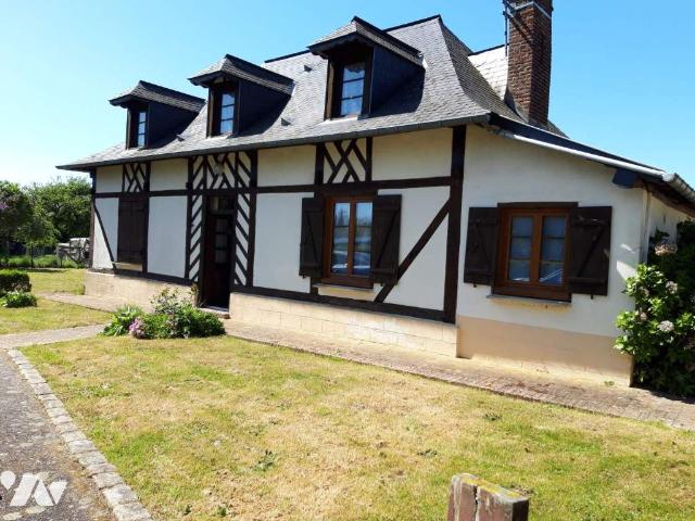 Maison en vente à Grandes Ventes, Normandie, 182400€