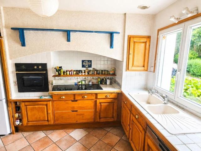 Maison en vente à Guerlesquin, Bretagne, 255000€