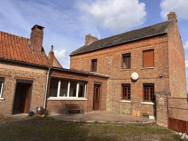 Maison en vente à Gueschart, Hauts de France, 179000€