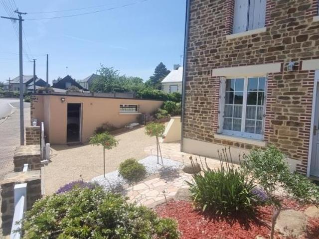 Maison en vente à Guilliers, Bretagne, 145000€