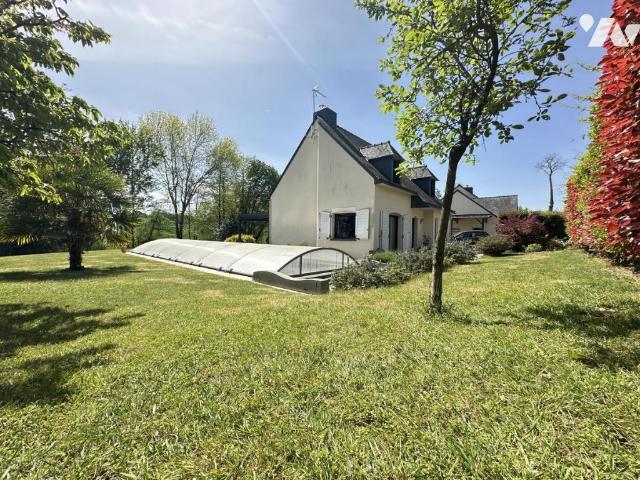 Maison en vente à Guipel, Bretagne, 350000€