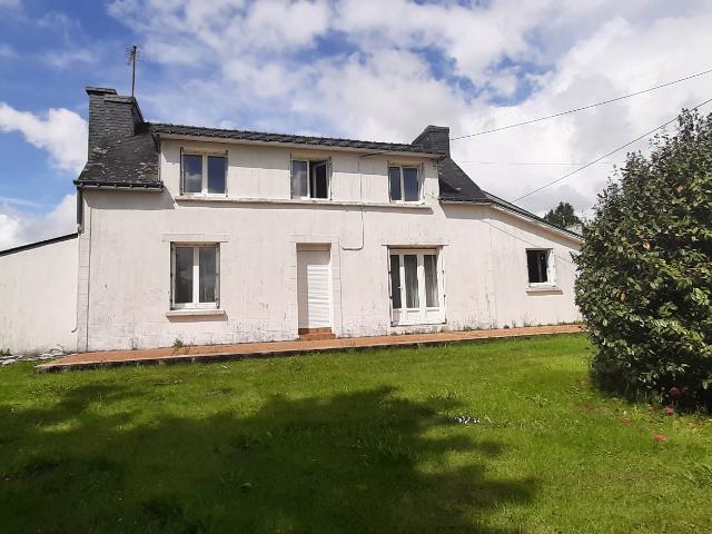 Maison en vente à Guiscriff, Bretagne, 175000€
