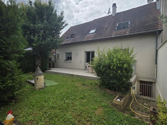 Maison en vente à Haÿ les Roses, Île de France, 750000€