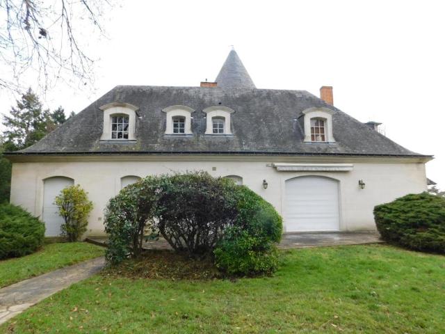 Maison en vente à Hauts d'Anjou, Pays de la Loire, 560000€