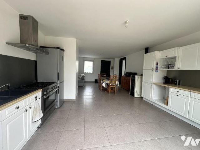 Maison en vente à Hautteville Bocage, Normandie, 255740€