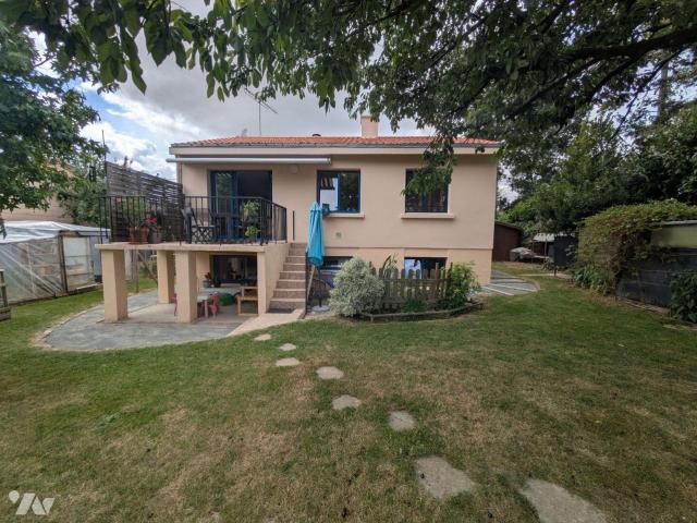Maison en vente à Herbiers, Pays de la Loire, 245000€