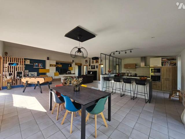 Maison en vente à Herbiers, Pays de la Loire, 484000€