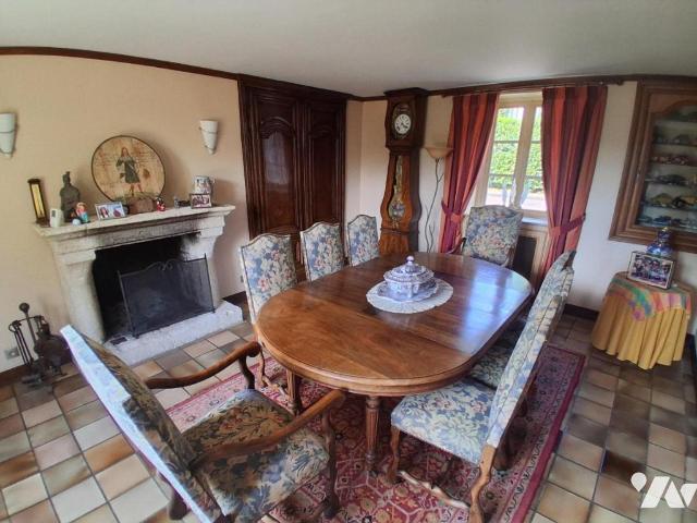 Maison en vente à Hérouvillette, Normandie, 599000€