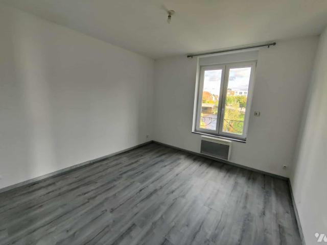 Maison en vente à Hirson, Hauts de France, 120000€