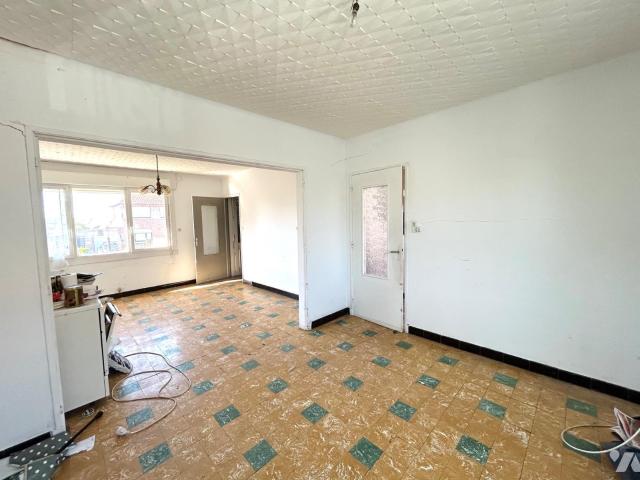 Maison en vente à Hondschoote, Hauts de France, 90000€