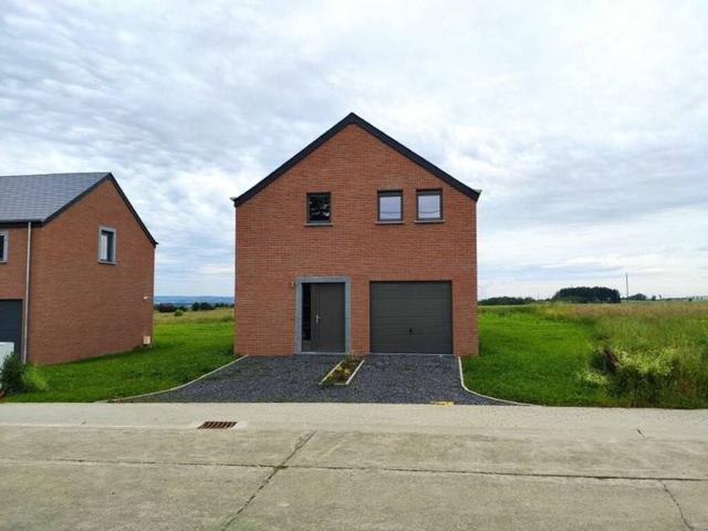 Maison en Vente à Houyet