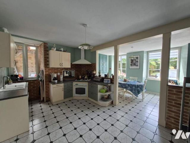 Maison en vente à Hudimesnil, Normandie, 396440€
