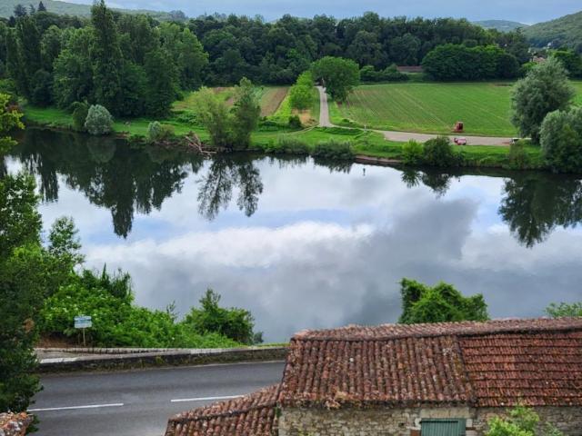 Maison en vente à Lamagdelaine, Occitanie, 56000€