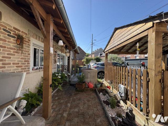 Maison en vente à Laon, Hauts de France, 142000€