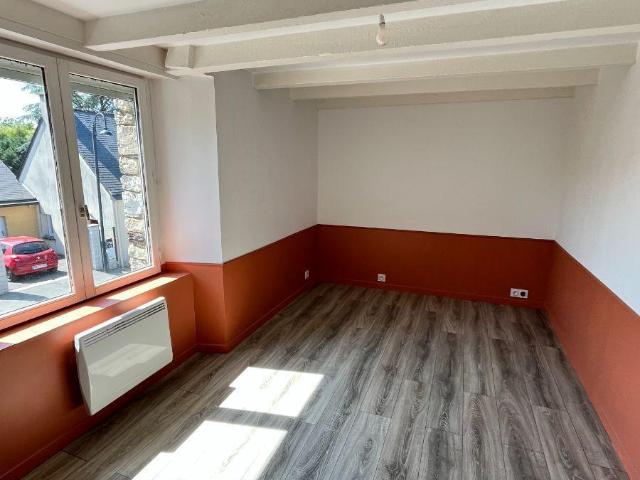 Maison en vente à Lassy, Bretagne, 290640€