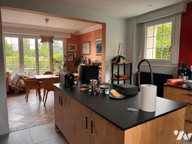 Maison en vente à Laval, Pays de la Loire, 480000€