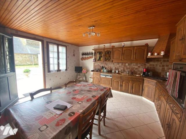 Maison en vente à Limerzel, Bretagne, 196460€