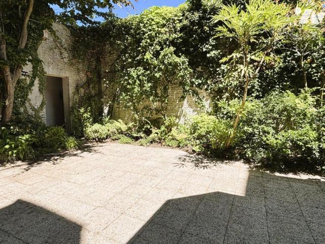 Maison en vente à Lille, Hauts de France, 1312 €