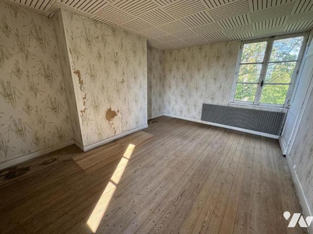 Maison en vente à Livarot Pays d'Auge, Normandie, 414750€