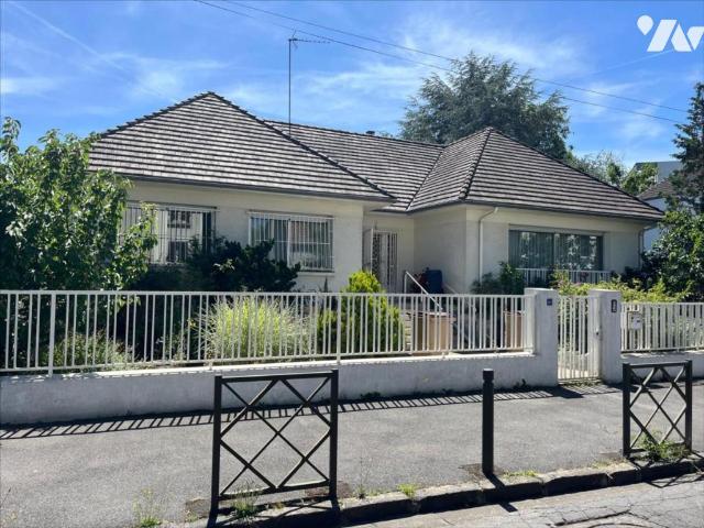 Maison en vente à Livry Gargan, Île de France, 790500€