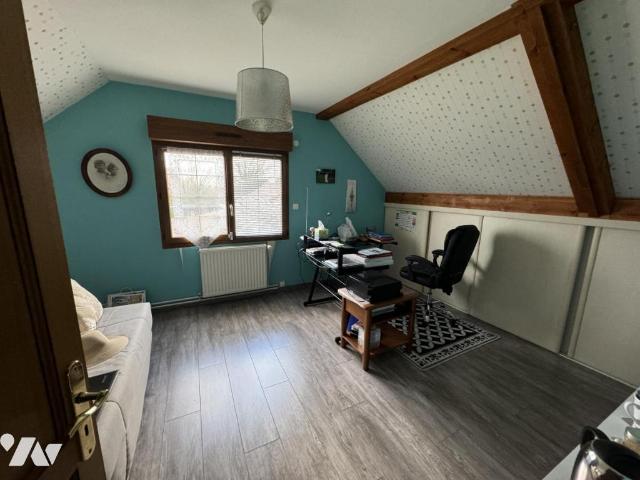 Maison en vente à Louvignies Quesnoy, Hauts de France, 300000€