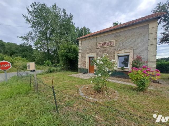 Maison en vente à Louches, Hauts de France, 99920€