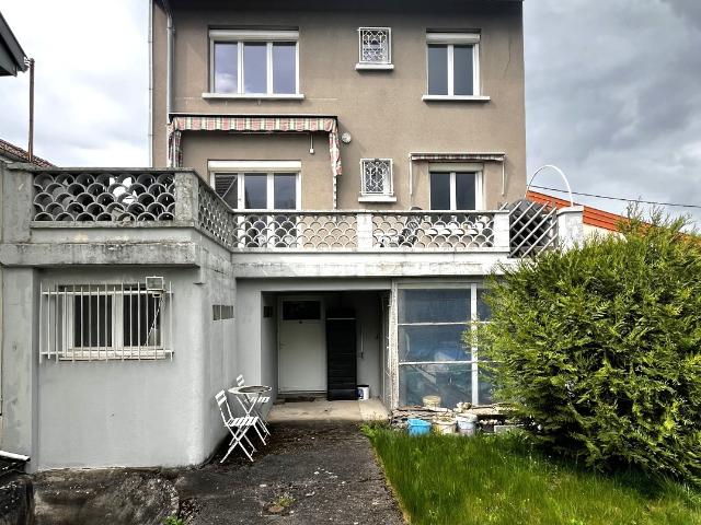 Maison en vente à Lunéville, Grand Est, 140000€