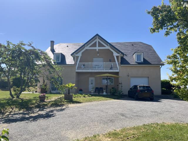 Maison en vente à Luc, Occitanie, 396900€