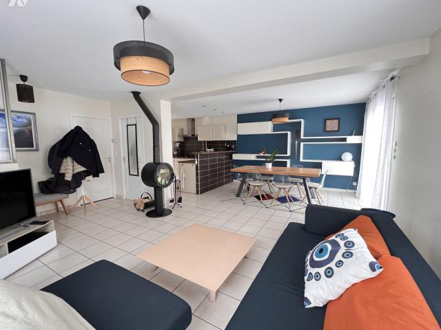Maison en vente à Lyon 8e Arrondissement, Auvergne Rhône Alpes, 579000€