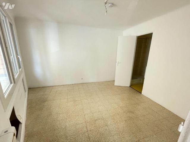Maison en vente à Manosque, Provence Alpes Côte d'Azur, 150000€