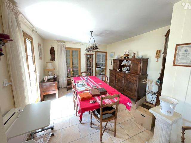 Maison en vente à Manosque, Provence Alpes Côte d'Azur, 481000€